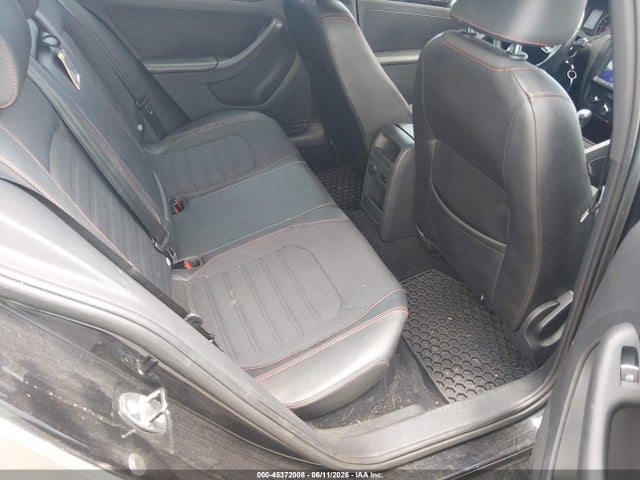 Volkswagen Jetta Gli