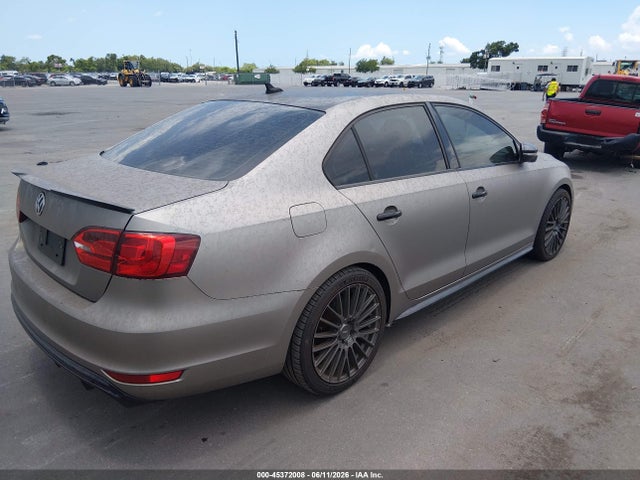 Volkswagen Jetta Gli