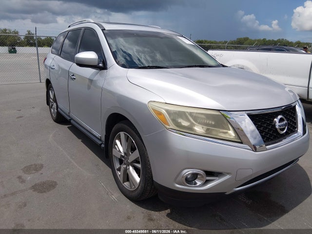 Nissan Pathfinder Platinum