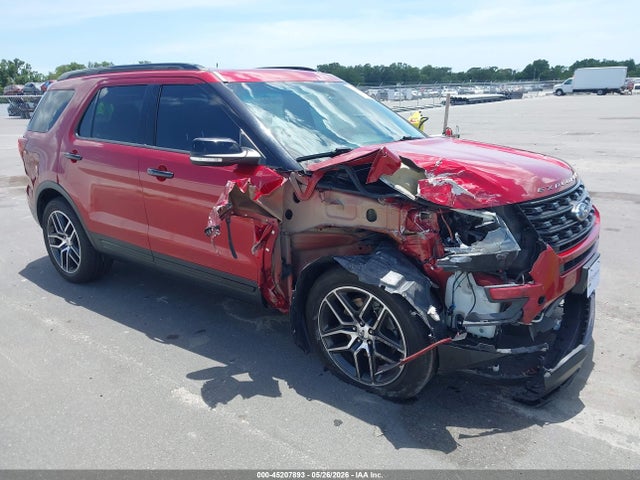 Salvage Ford Explorer Image