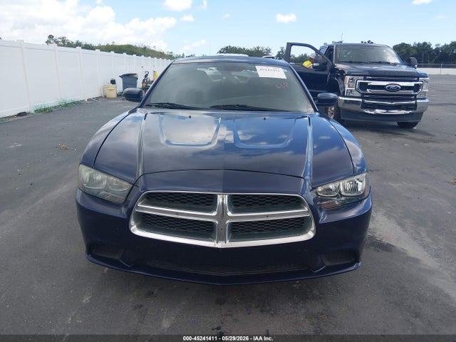 Dodge Charger Se