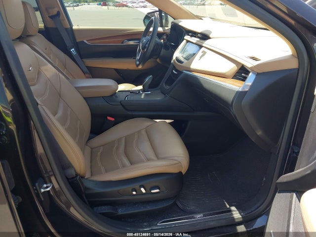 Cadillac XT5 Platinum