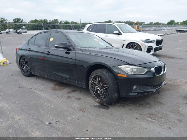 Salvage BMW 3 Series Image