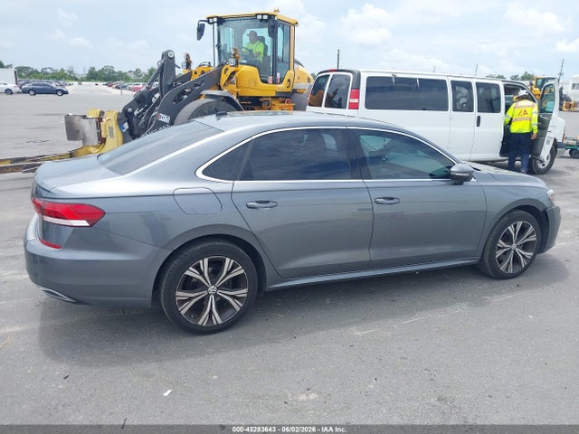 Volkswagen Passat 2.0t Se