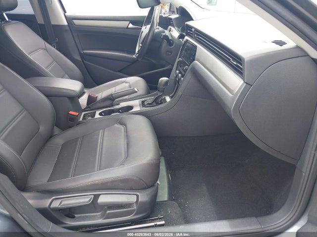 Volkswagen Passat 2.0t Se