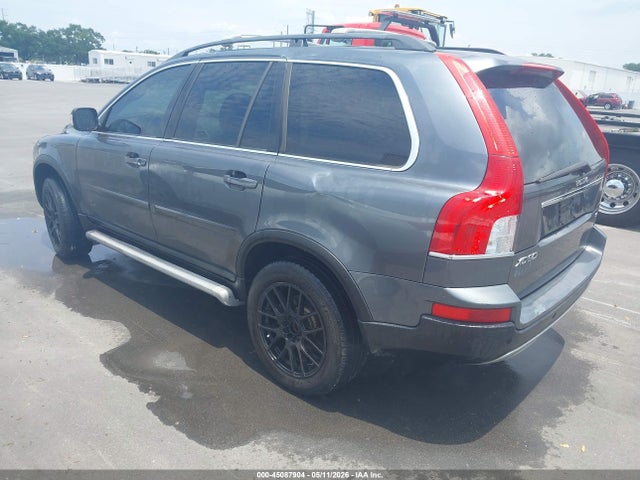 Volvo XC90 3.2
