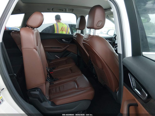 Audi Q7 3.0t Premium