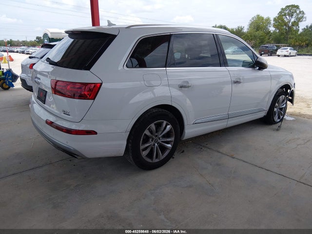 Audi Q7 3.0t Premium