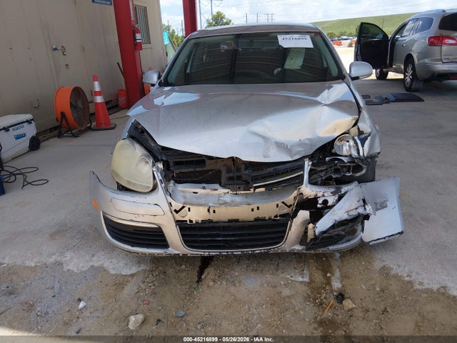 Volkswagen Jetta S