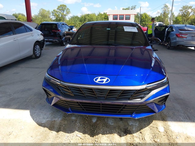 Hyundai ELANTRA Sel Sport