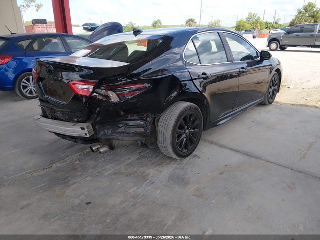 Toyota Camry Se