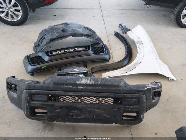 Ram 1500 Warlock  4x2 6'4 Box