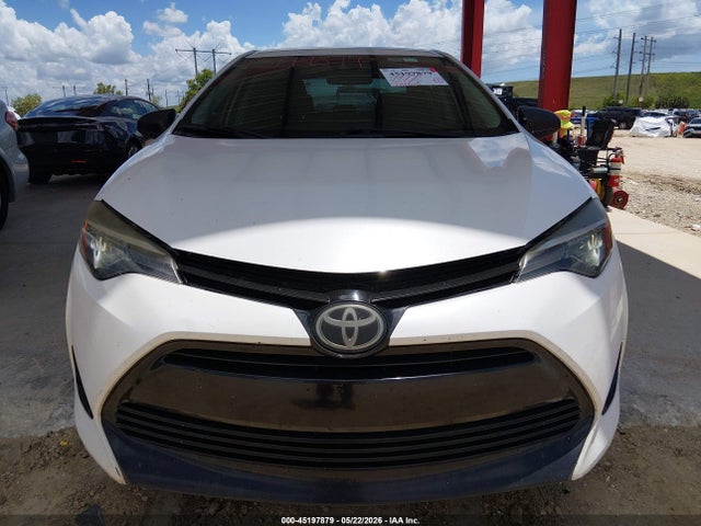 Toyota Corolla Le
