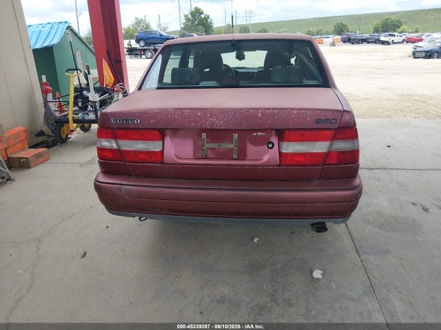 Volvo 960