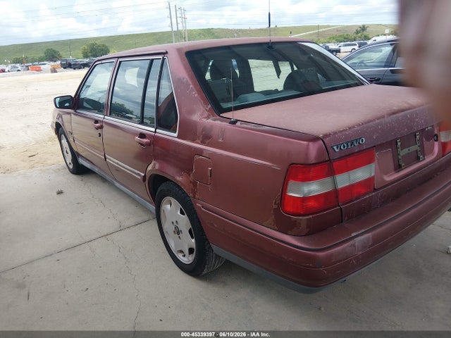 Volvo 960