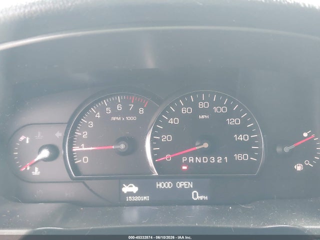 Cadillac DTS 1sh