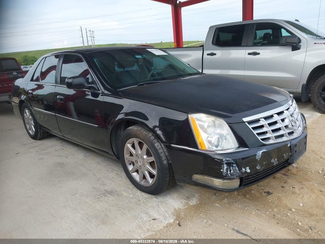 Salvage Cadillac DTS Image