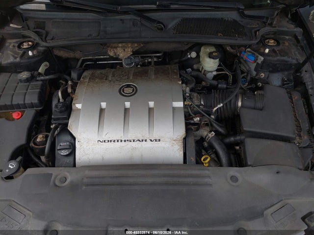 Cadillac DTS 1sh