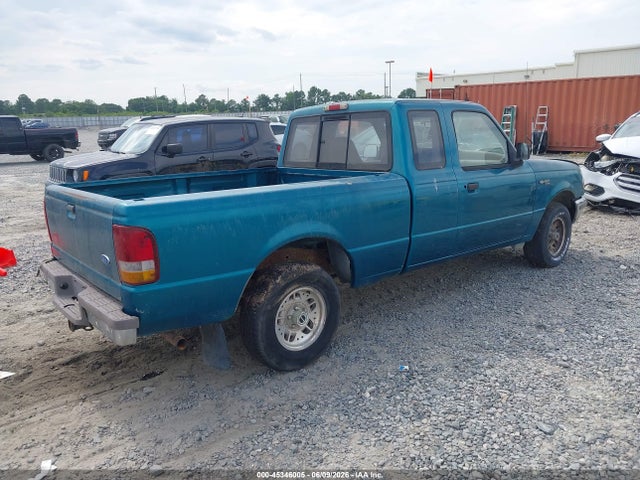 Ford Ranger Super Cab