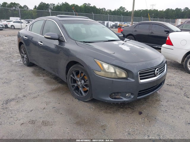 Salvage Nissan Maxima Image