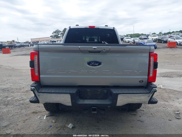 Ford F-250 Lariat