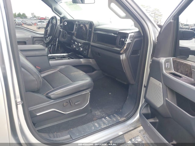 Ford F-250 Lariat
