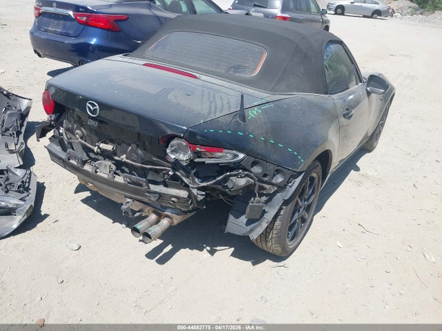 Mazda MX-5 Miata Sport
