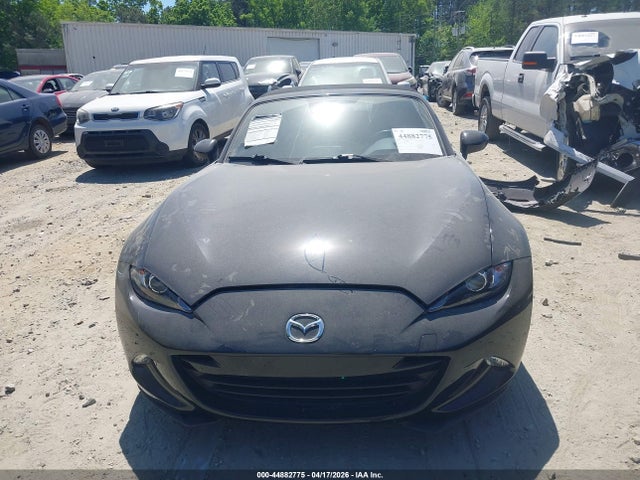 Mazda MX-5 Miata Sport