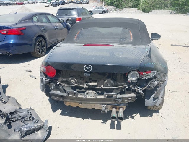 Mazda MX-5 Miata Sport