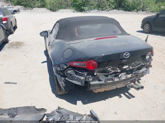 Mazda MX-5 Miata Sport