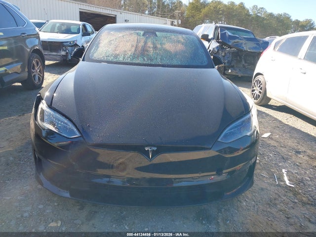 Tesla Model S Dual Motor All-wheel Drive