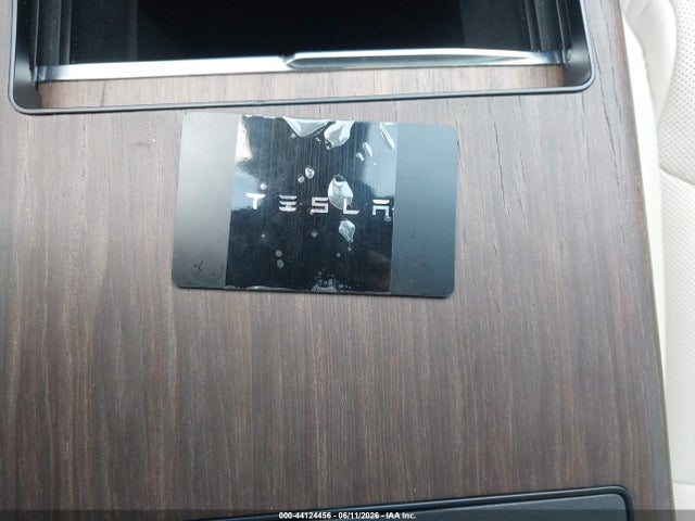 Tesla Model S Dual Motor All-wheel Drive