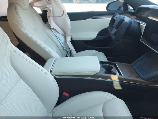 Tesla Model S Dual Motor All-wheel Drive