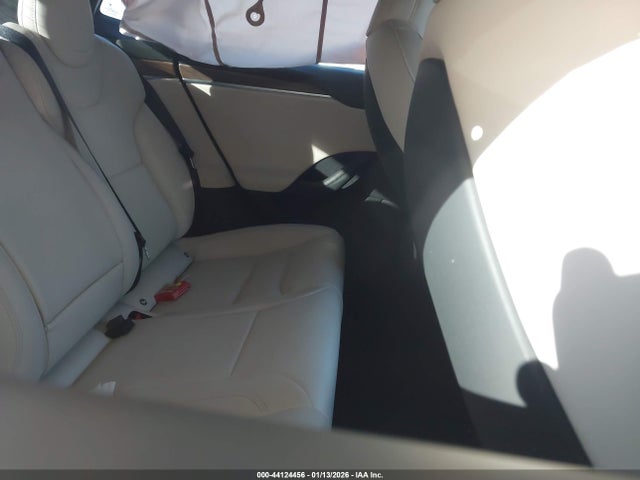 Tesla Model S Dual Motor All-wheel Drive