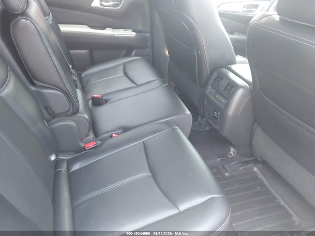Nissan Pathfinder Sl