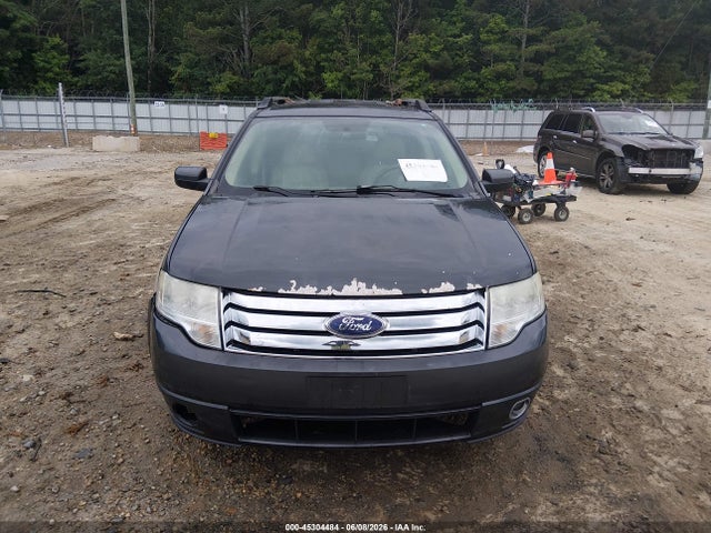 Ford Taurus X Eddie Bauer