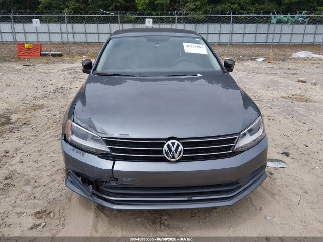 Volkswagen Jetta 1.4t S