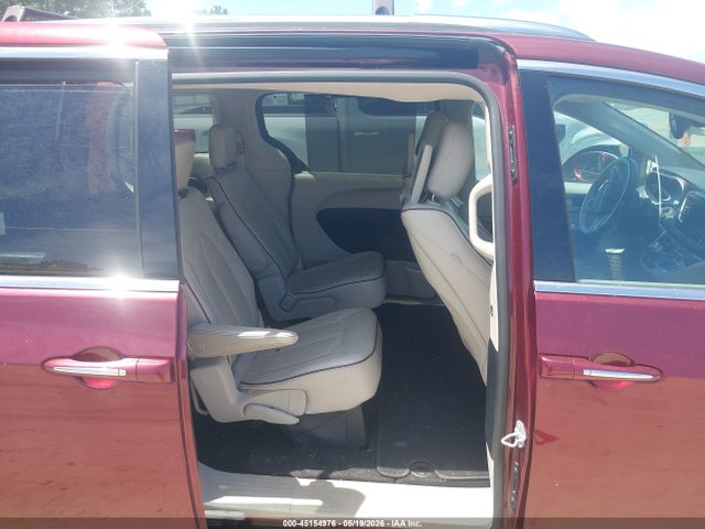 Chrysler Pacifica Limited