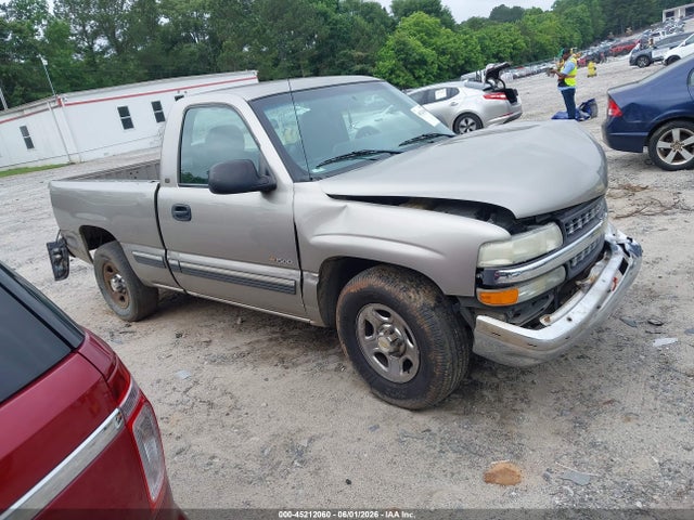 Salvage Chevrolet Silverado 1500 Image