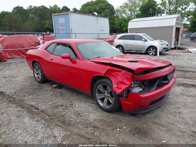 Salvage Dodge Challenger Image