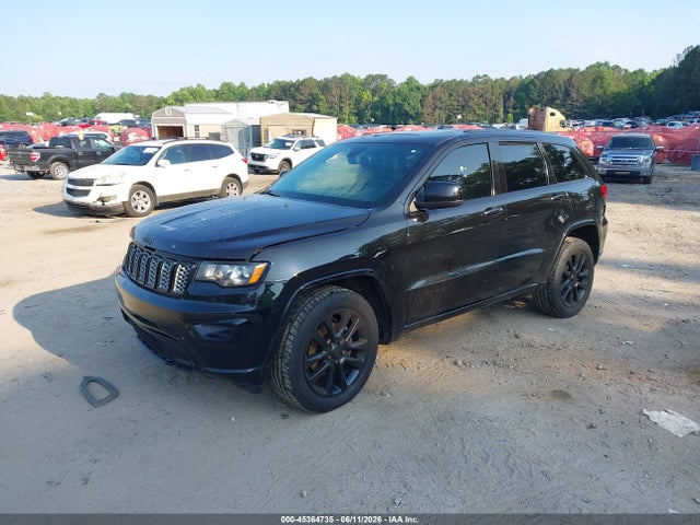 Jeep Grand Cherokee Altitude 4x4