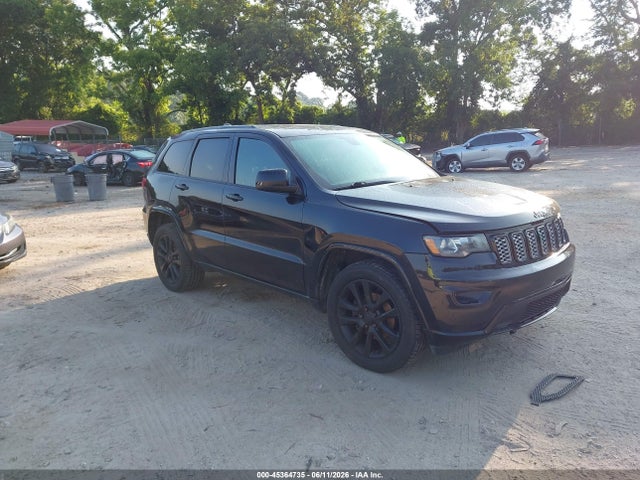 Salvage Jeep Grand Cherokee Image
