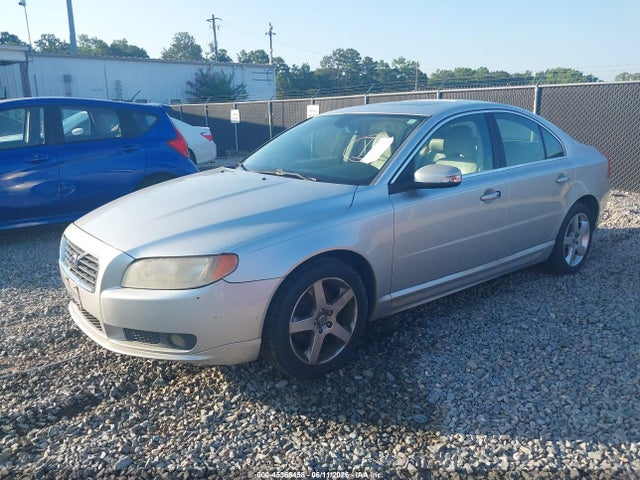 Volvo S80 T6