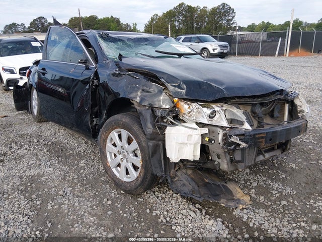 Salvage Toyota Camry Image