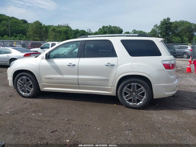 GMC Acadia Denali