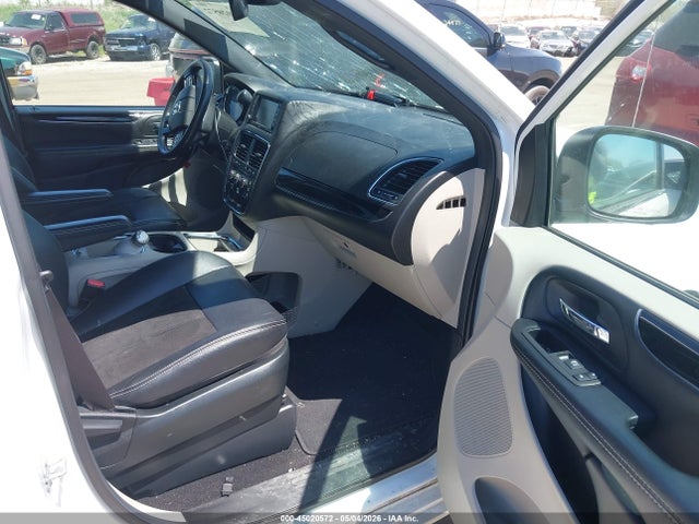 Dodge Grand Caravan Sxt