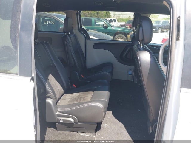 Dodge Grand Caravan Sxt
