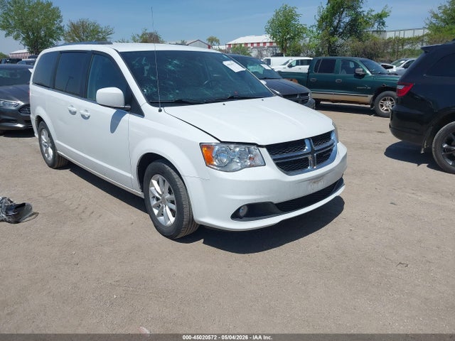 Salvage Dodge Grand Caravan Image
