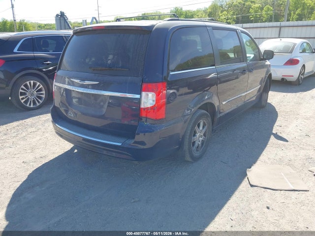 Chrysler Town & Country Touring