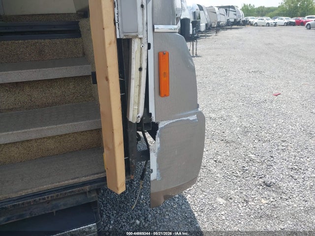 Freightliner Chassis X Line Motor Home